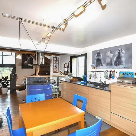 Beautiful In With House A Mountain View *