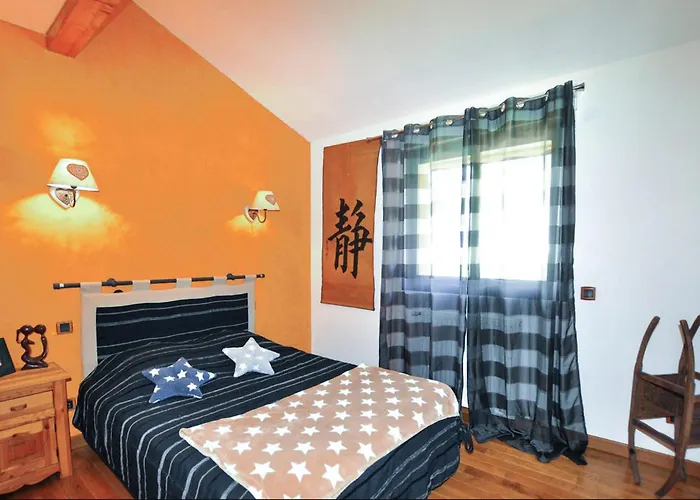 5 Bedroom Amazing In Ferienhaus *
