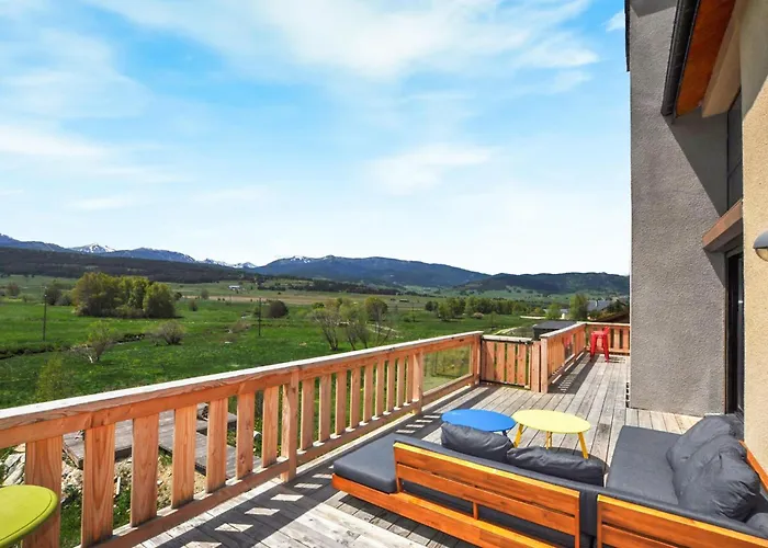 5 Bedroom Amazing In Ferienhaus Real